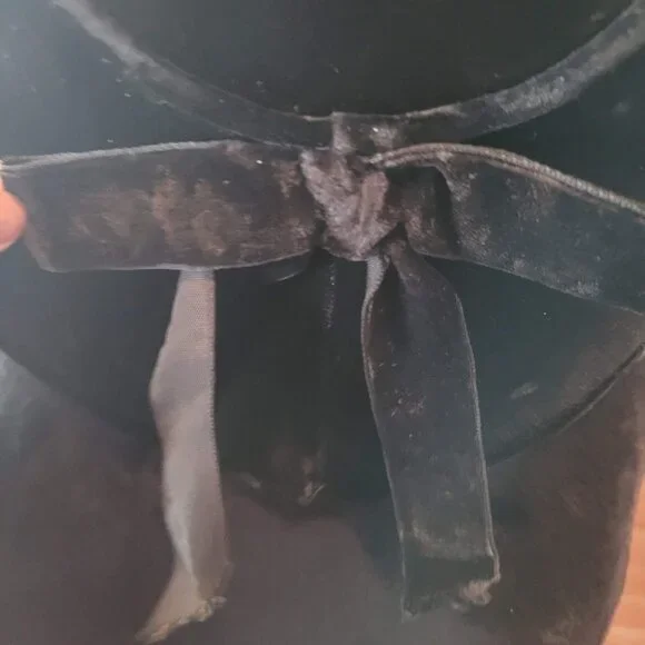 Vintage 1940s Black Velvet Hat - Picture 5 of 5